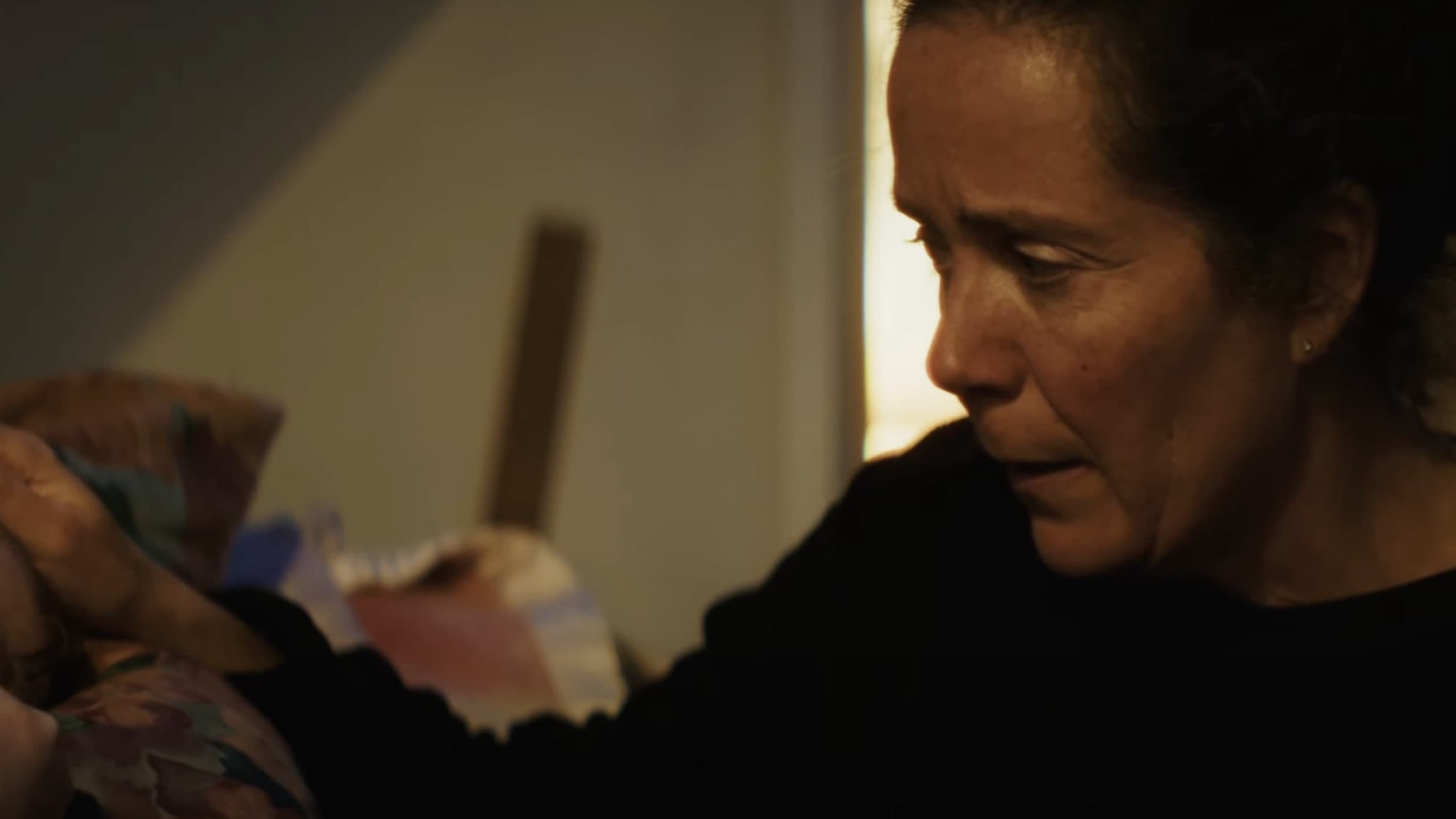 The Caricature: Holly Jolly Christmas