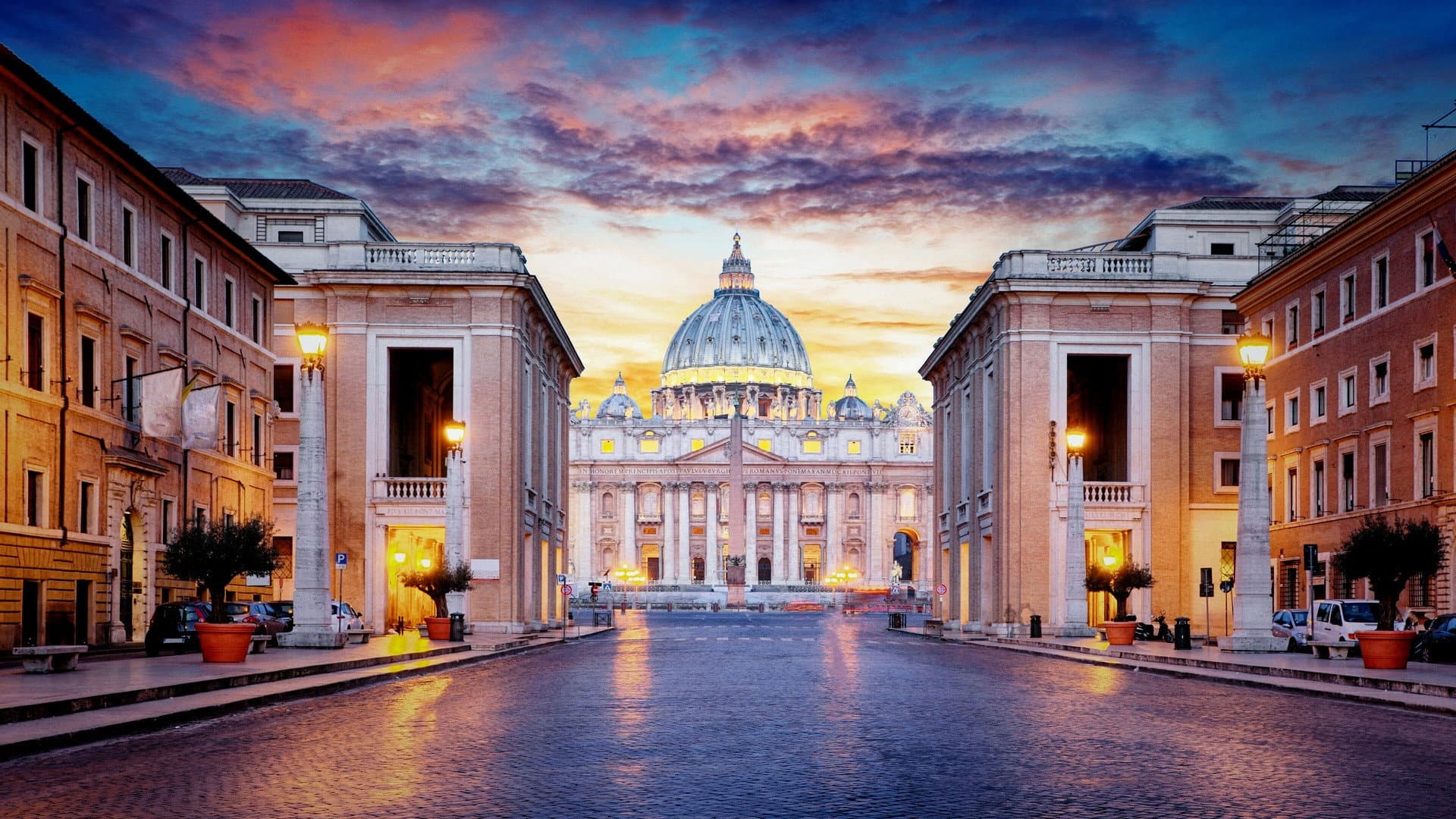 Building the Vatican: Secrets Behind the Holy City
